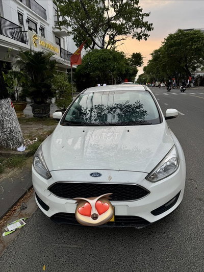 Ford Focus Trend Sedan 2017 Trắng