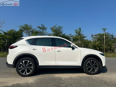 Xe Mazda CX5 Premium 2.0 AT 2024