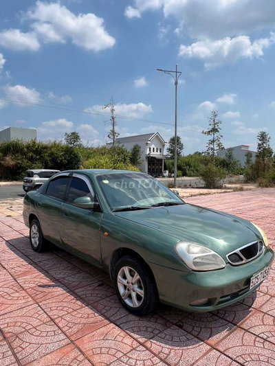 Daewoo Nubira 1.6 Xanh
