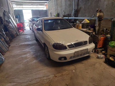 Daewoo Lanos 5 chỗ Trắng