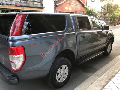 Xe Ford Ranger XLS 2.2L 4x2 MT 2017