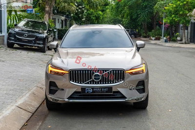 Xe Volvo XC60 Ultimate Bright B6 AWD 2023