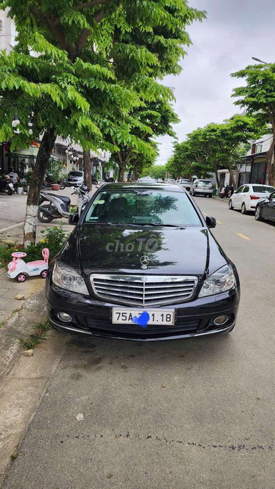 Mercedes-Benz C250 CGI Đen