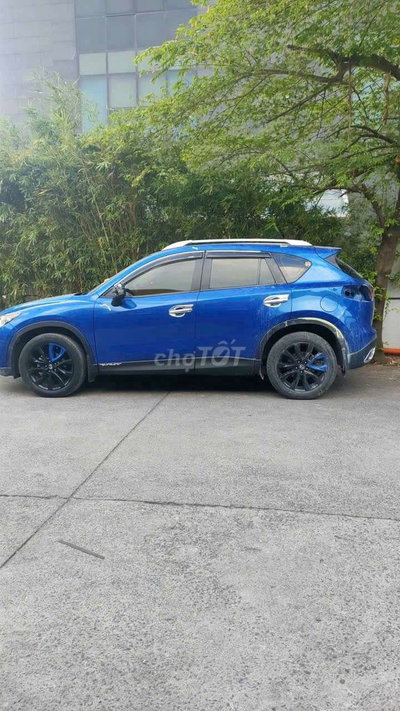 Mazda CX-5 màu Xanh