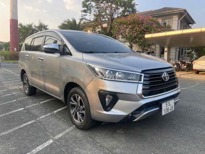 Toyota Innova 2.0G 2020 Bạc
