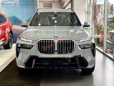 Xe BMW X7 xDrive40i M Sport 2025