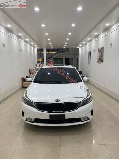 Xe Kia Cerato 1.6 AT 2018