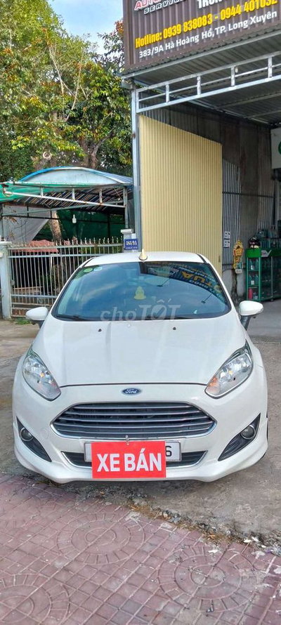 Ford Fiesta 2016 1.0 Ecoboost Trắng