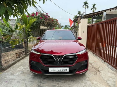 Vinfast Lux SA Base 2020 Đỏ 76000 km