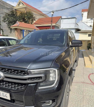Ford Ranger XLS 2023 70000 km Đen