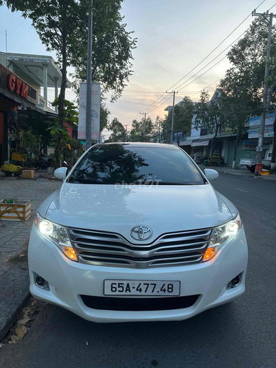 Toyota Venza 5 chỗ màu Trắng