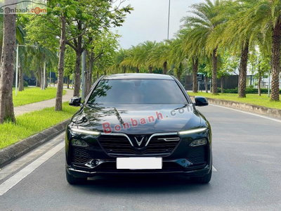 Xe VinFast Lux A 2.0 Tiêu chuẩn 2022