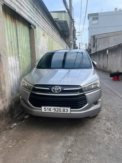 Toyota Innova 2017 Bạc
