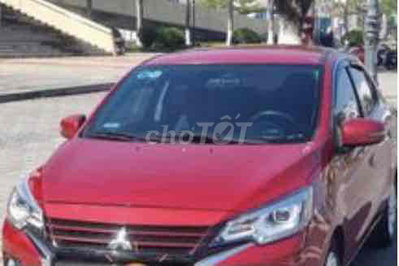 Mitsubishi Attrage 2015 Đỏ