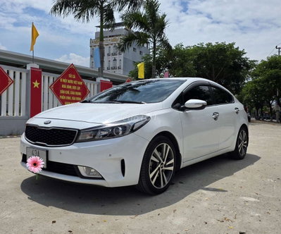 Kia Cerato 2018 1.6 At 85.000km Trắng