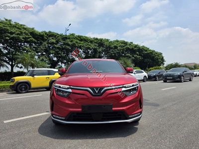 Xe VinFast VF8 Plus AWD 2023