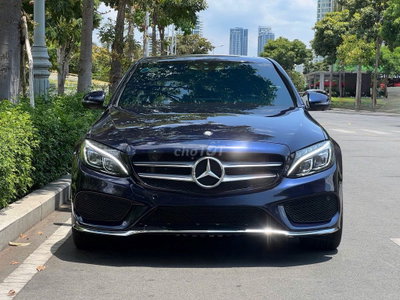 Mercedes-Benz C300 AMG 2017 Xanh