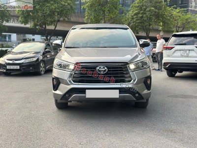 Xe Toyota Innova G 2.0 AT 2023