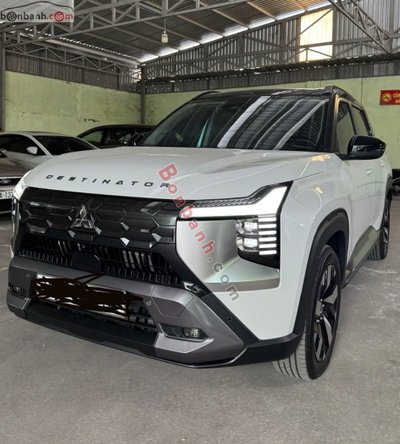 Xe Mitsubishi Destinator Ultimate 2026