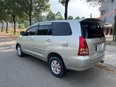 Toyota Innova G 2006 Bạc