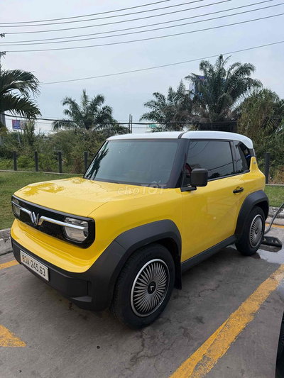 Xe điện VinFast VF3 2025 Vàng