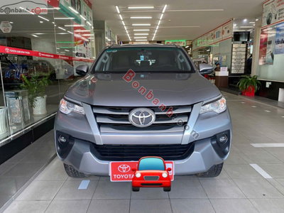 Xe Toyota Fortuner 2.4G 4x2 MT 2018