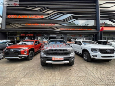 Xe Ford Ranger Raptor 2.0L 4x4 AT 2024