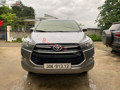 Xe Toyota Innova 2.0E 2018