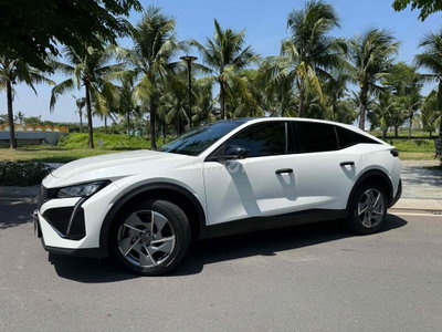 Peugeot 408 Allure 2025 Trắng 8000km