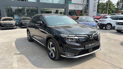 Xe điện Vinfast VF8 Eco 2023 Đen PIN SDI GF