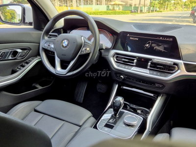 BMW 33*** km Trắng