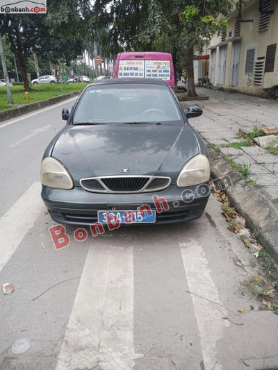 Xe Daewoo Nubira II 1.6 2001