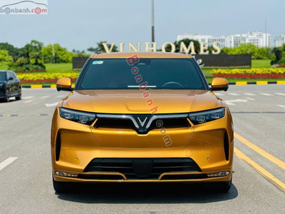 Xe VinFast VF9 Plus 7S 2024