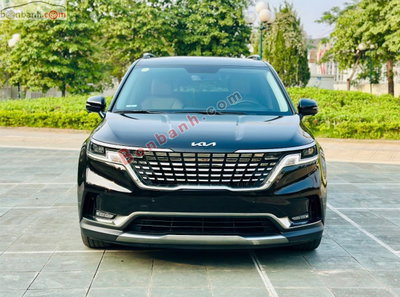 Xe Kia Carnival Premium 2.2D 8S 2024