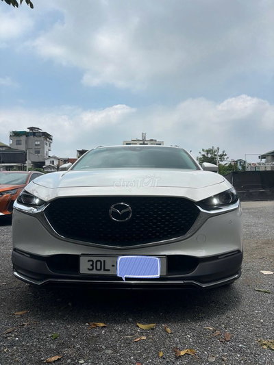 Mazda CX-30 Trắng 9624 km