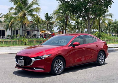 Mazda 3 Luxury 2022 màu Đỏ