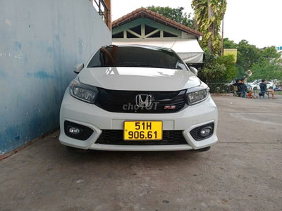 Honda Brio RS Trắng 5 chỗ