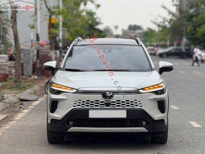 Xe Toyota Corolla Cross 1.8V 2024
