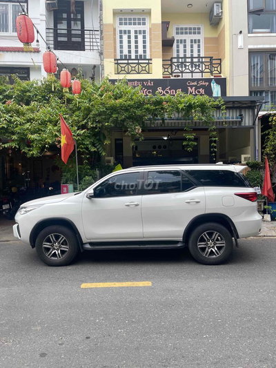 Toyota Fortuner 2017 2.4G 4x2 MT - 370000 km