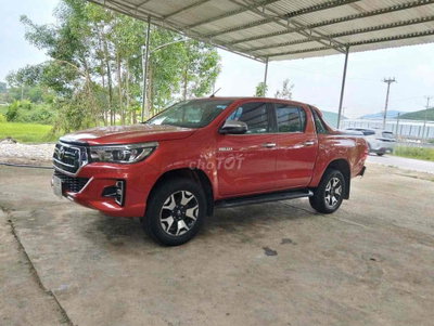 Toyota Hilux 2018 2.8G 4x4 AT - 10 km