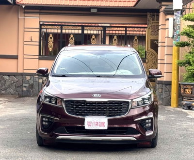 Kia Sedona 2018 Full form 2019 Dầu Đỏ mận