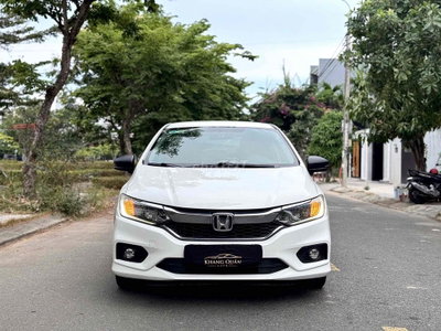 Honda City Top 2018 Trắng 8 vạn km