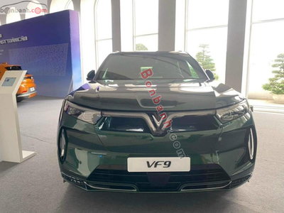 Xe VinFast VF9 Plus 7S 2026