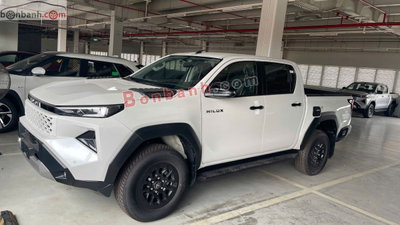 Xe Toyota Hilux Pro 2.8L 4x2 AT 2026