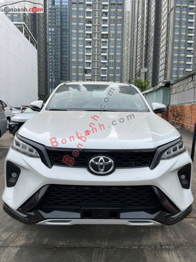 Xe Toyota Fortuner Legender 2.7L 4x2 AT 2026