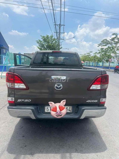 Mazda BT-50 2017 xe 2 cầu rin 100%