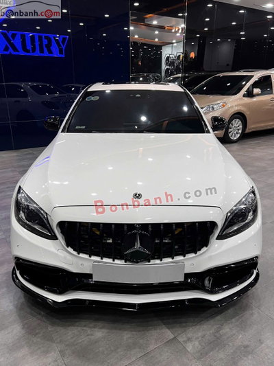 Xe Mercedes Benz C class C300 AMG 2019
