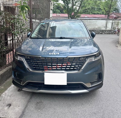 Xe Kia Carnival Premium 2.2D 2022
