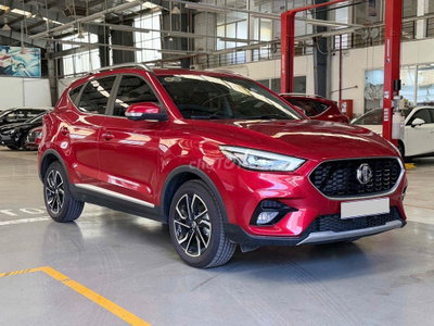 MG ZS Luxury Đỏ