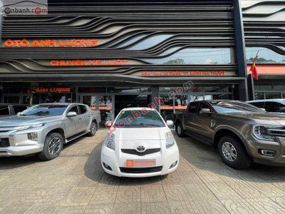 Xe Toyota Yaris 1.5 AT 2012